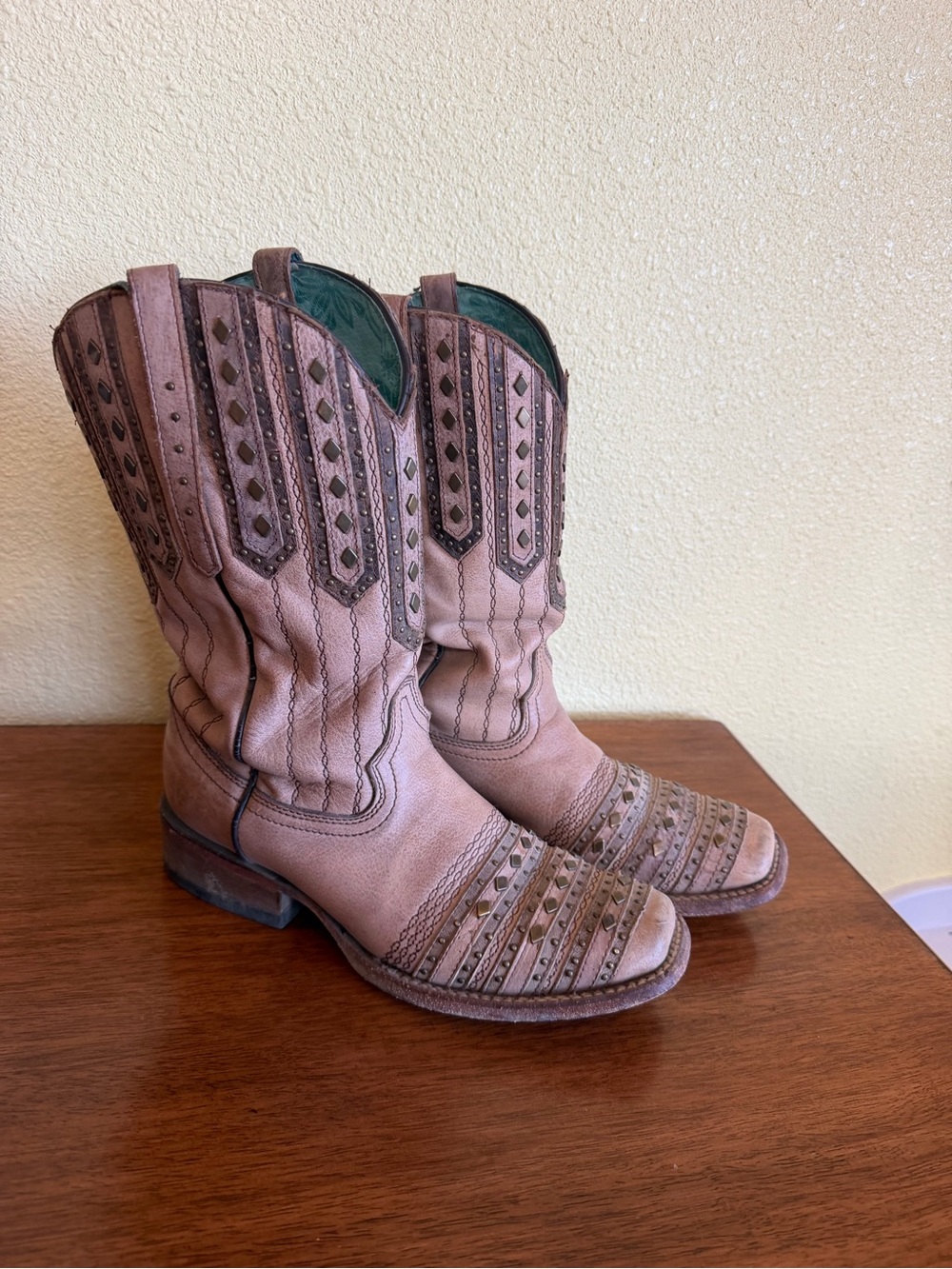 Corral Western Heeled Boots - Picture 2 of 3